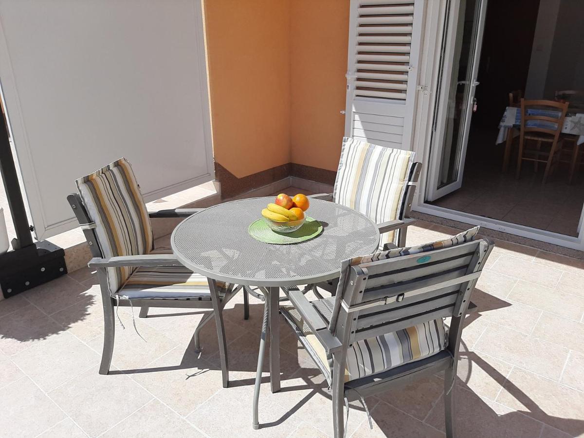 Apartments Pavelic نوفي فينودولسكي المظهر الخارجي الصورة